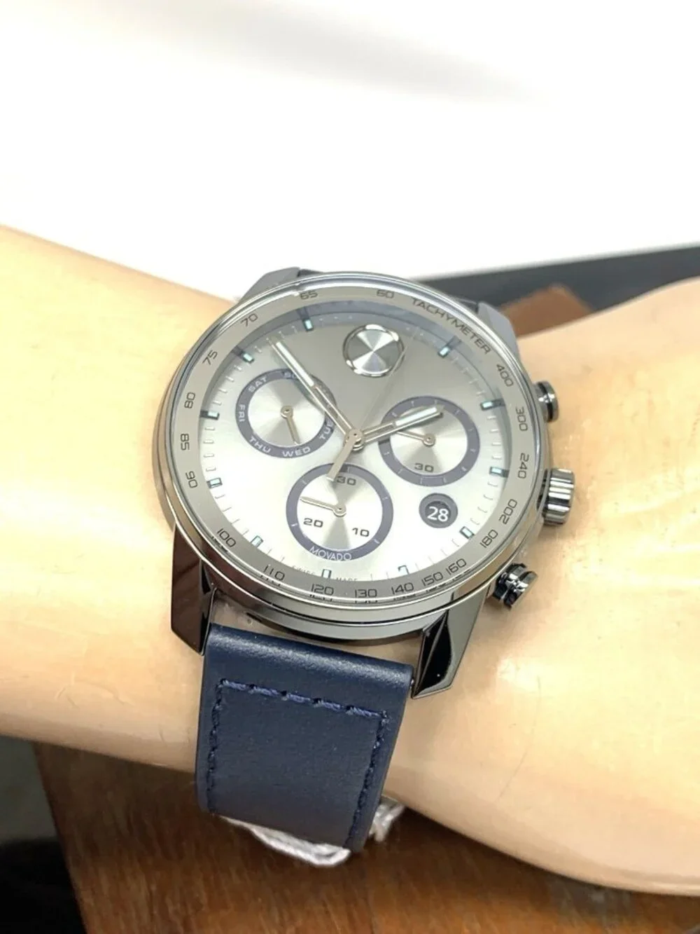 Movado Men's Watch 3600909 Swiss Quartz Chronograph Gray Dial Leather Band 44mm